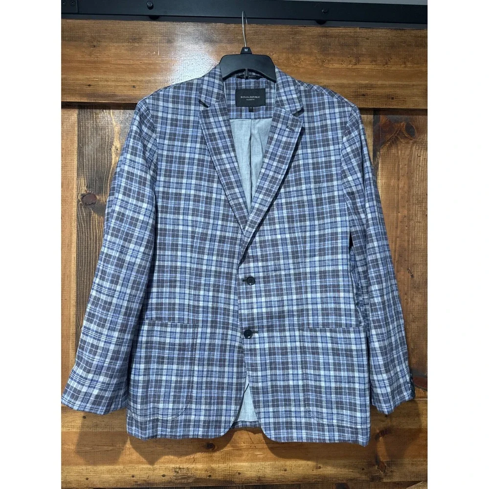 Banana Republic Tailored Fit 100% Linen Plaid Blazer Sport Coat Blue Brown 44R